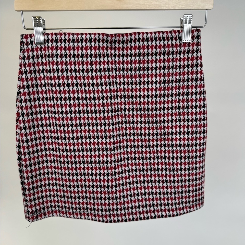 Forever 21 mini skirt